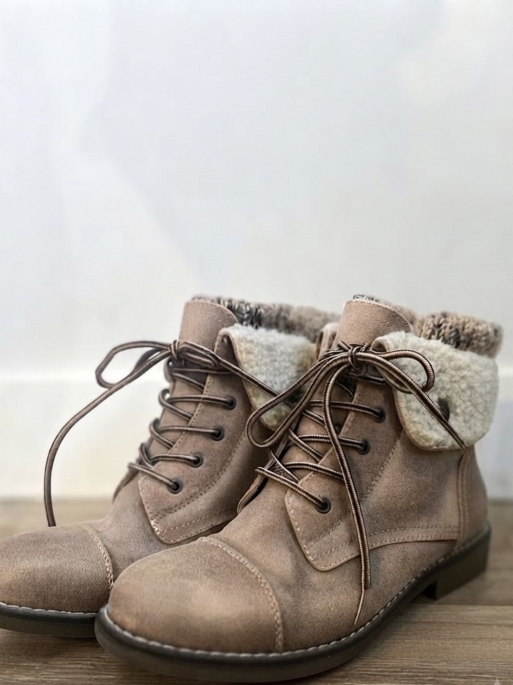 Cliffs By White Mountain Duena Boots